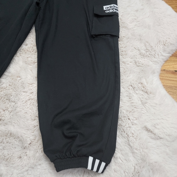 Adidas Rare Black High Waisted Jogger Pants with Matching Adidas Belt - Picture 7 of 17
